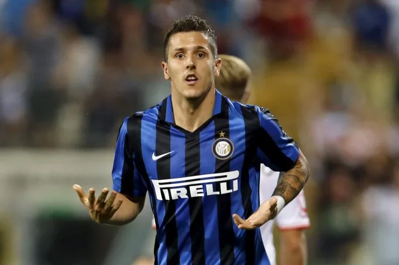 Chặng đường sự nghiệp của Stevan Jovetic